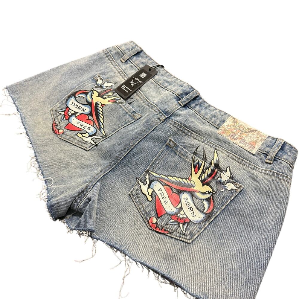 NWT Ed Hardy Denim Light Tint Graphic Cutoff Jean Shorts Size 30